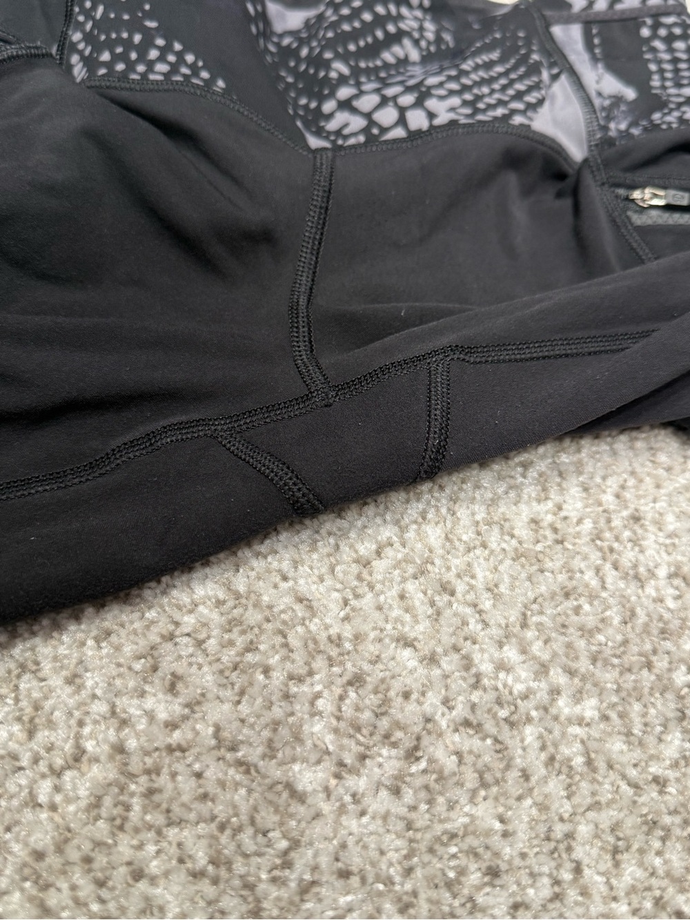 Lululemon Toasty Tech Tight II - Picture 2 of 5